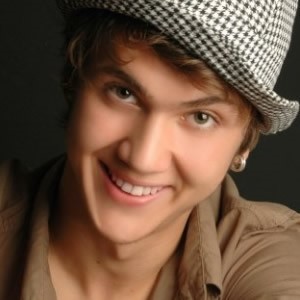 Aras Bulut İYNEMLİ