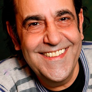 Özkan UĞUR