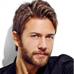 Selim GÜLGÖREN