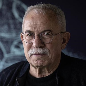 Tınaz TIRPAN